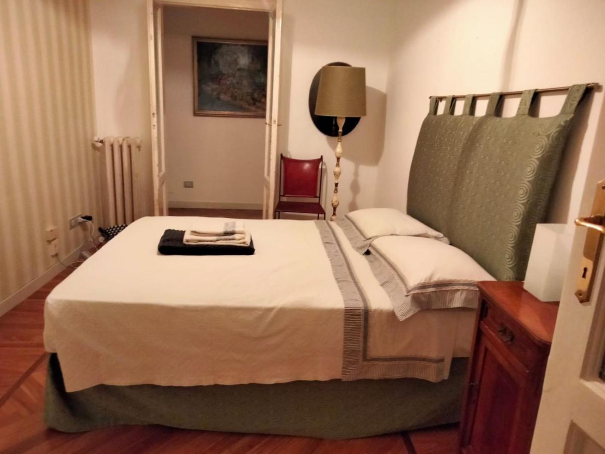 מילאנו Sophisticated Apt Near Duomo מראה חיצוני תמונה